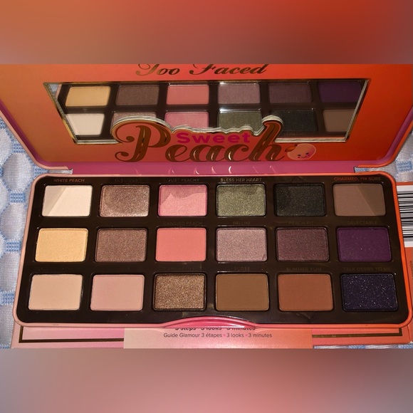 Too Faced Sweet Peach Eye Shadow Palette. Bright, Summer, Floral, Fresh, Colours - Picture 5 of 8